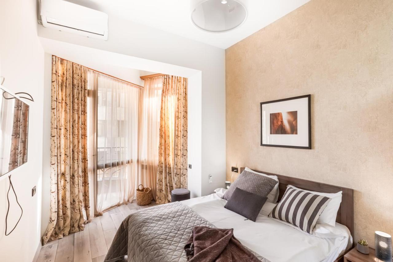 Hotelise I Gin Apartment เยเรวาน ภายนอก รูปภาพ