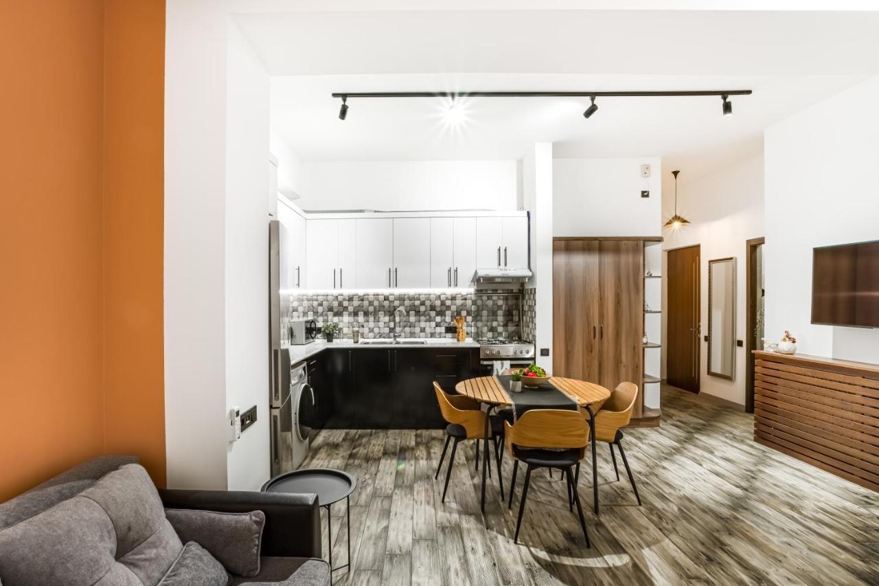 Hotelise I Gin Apartment เยเรวาน ภายนอก รูปภาพ